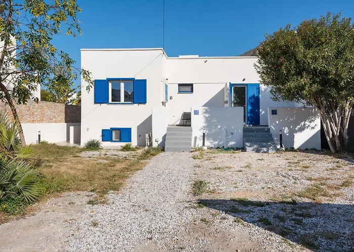 Aegean Blue Santorini Perissa (Santorini)